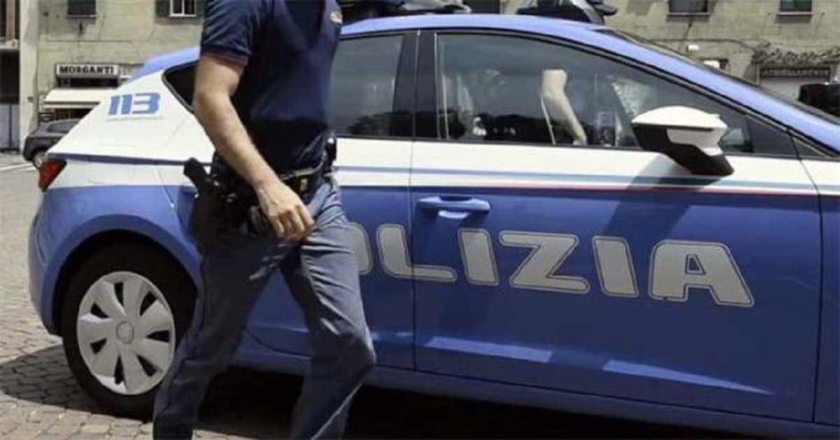Ricercato dalla polizia scappa in cantina, ma scoreggia e viene trovato