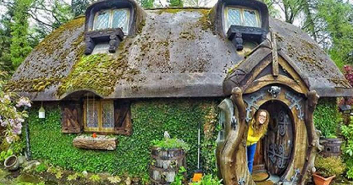 Se ti sei mai chiesto cosa vuol dire vivere come uno hobbit, quest’ uomo ha la risposta
