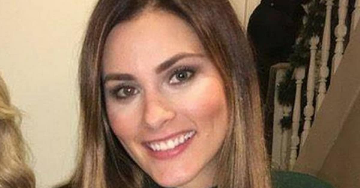 “La vita è bella” 35enne muore di cancro ma prima di morire scrive il suo necrologio