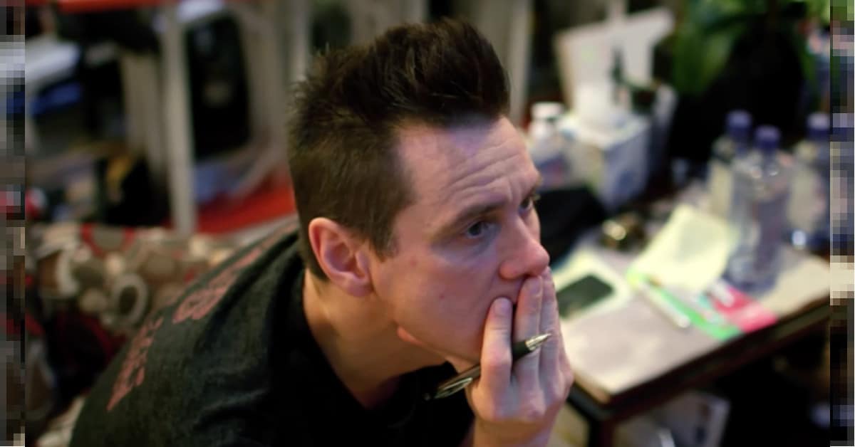 Jim Carrey racconta come l’arte lo salva dalla depressione. Il suo mini documentario