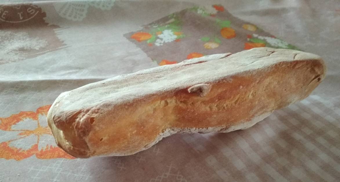 In Calabria mai mettere il pane capovolto in tavola! Ma come nasce