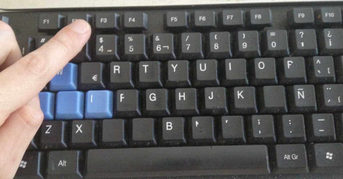 A cosa servono i tasti da F1 a F12 nella tastera del computer? Ecco qual è la loro funzione!