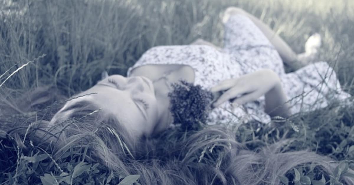 La classifica dei segni zodiacali più pigri. Ti piace dormire o sei iperattivo?