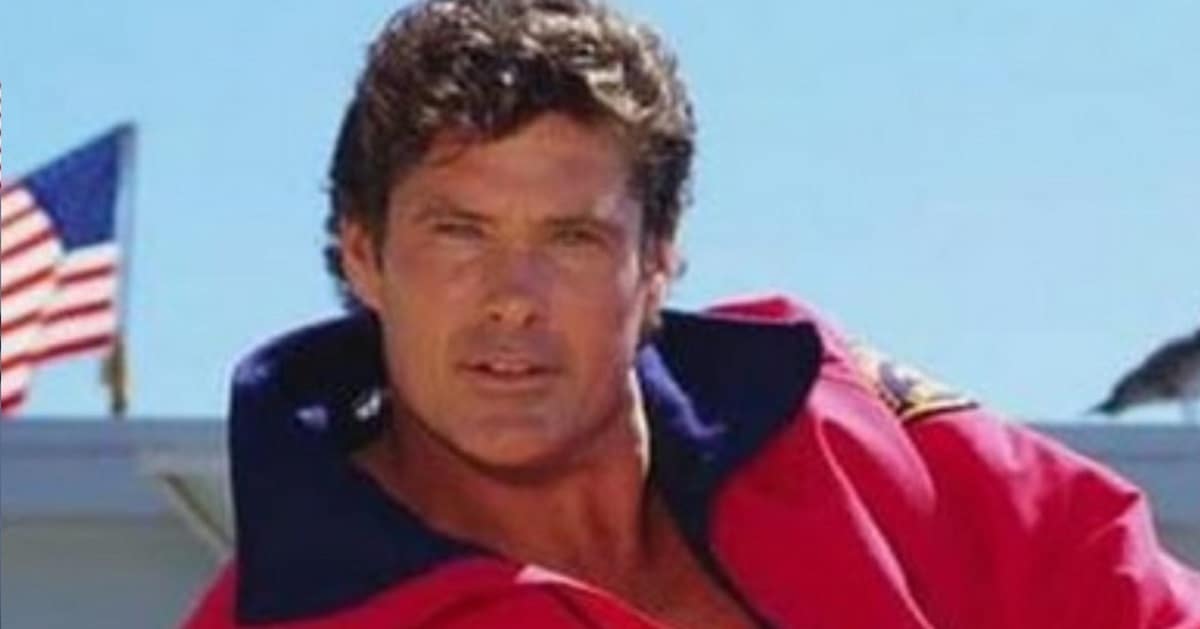 Ricordate Mitch Buchannon di Baywatch? Oggi l’attore ha 68 anni, è cambiato ed ha qualche ritocchino di troppo.