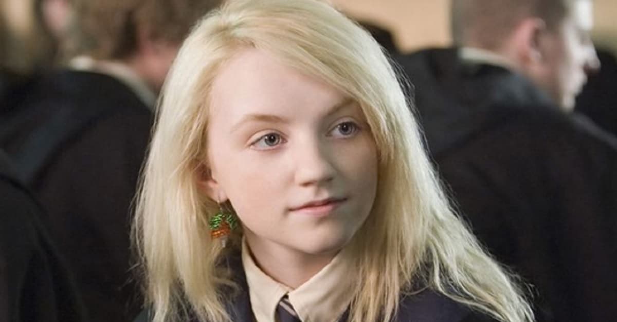 Ricordate Luna Lovegood in “Harry Potter”? L’attrice Evanna Lynch oggi ha 29 anni ed ecco come la ritroviamo