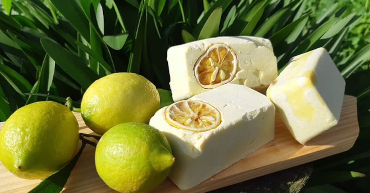 Come creare un detergente multiuso al limone fai da te!