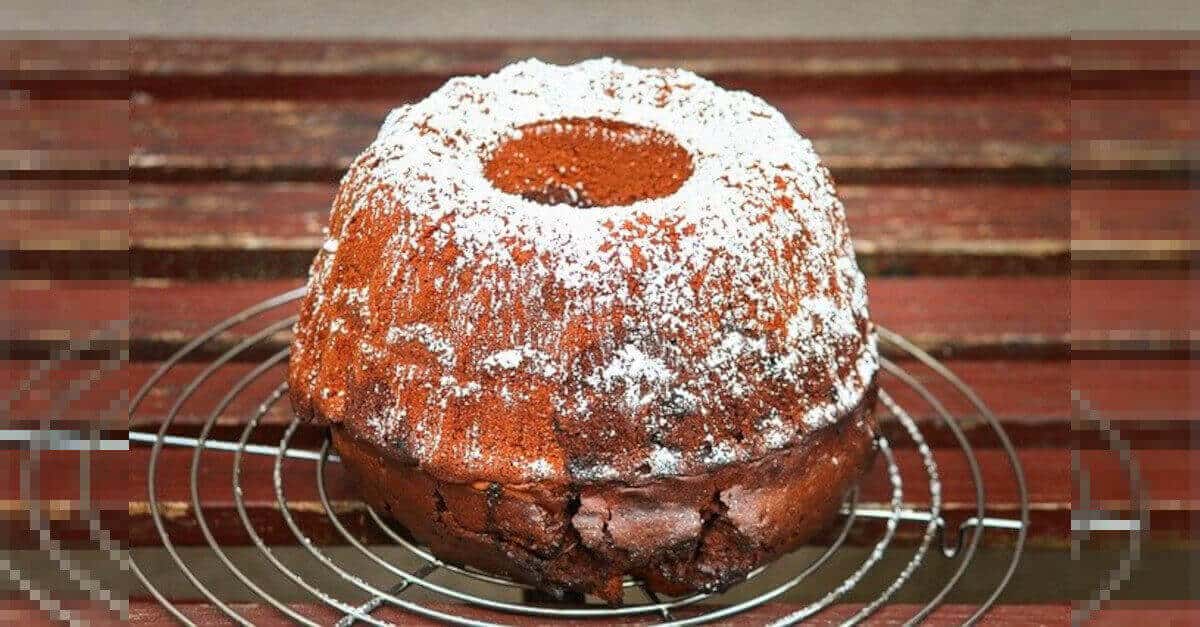 Perché le torte si rompono dopo la cottura? Impara come evitarlo