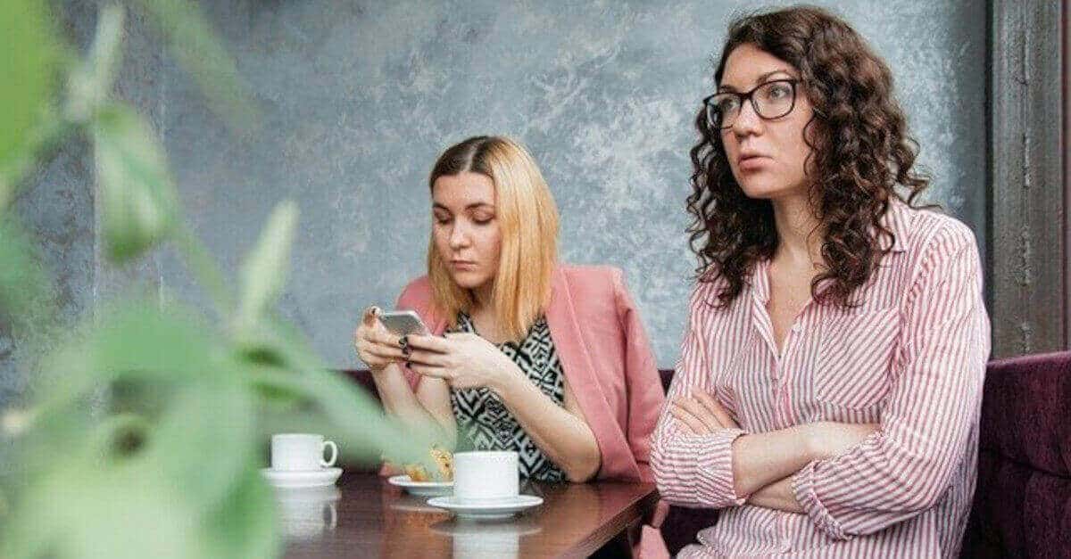 Atteggiamenti che ai segni zodiacali non piace vedere nelle persone