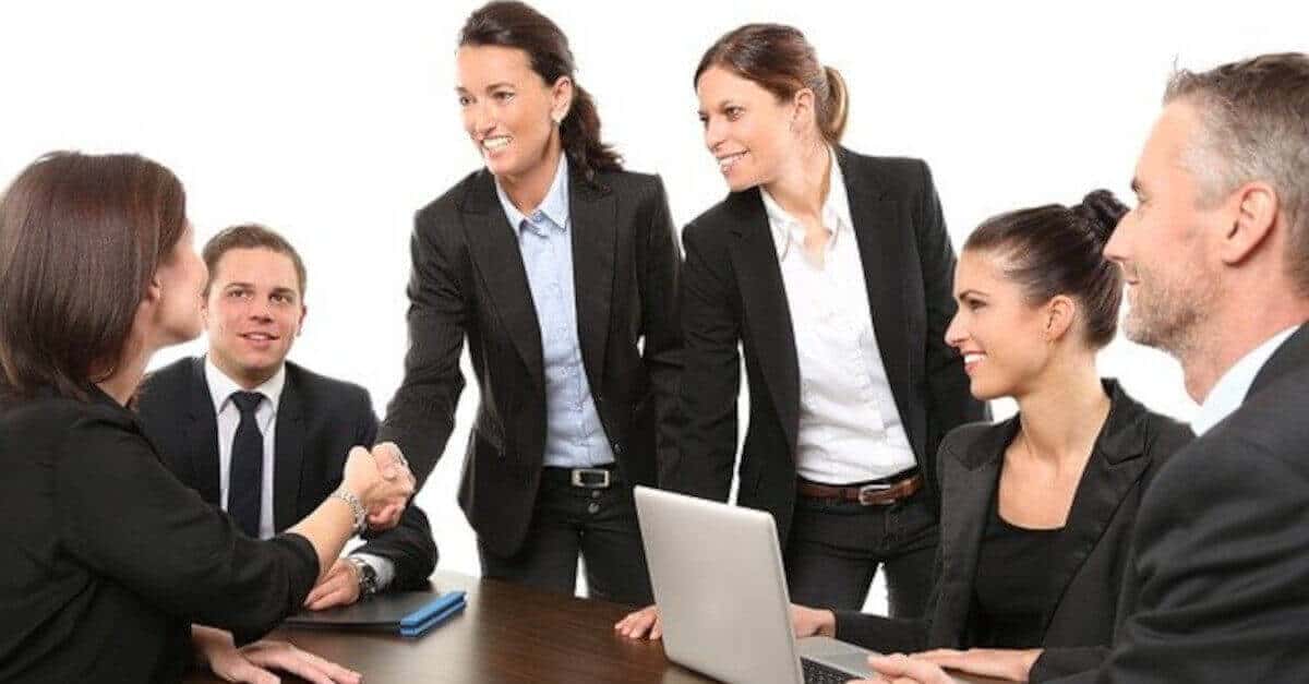 Lo dicono le stelle: queste sono le persone che non si accontentano mai di quello che hanno