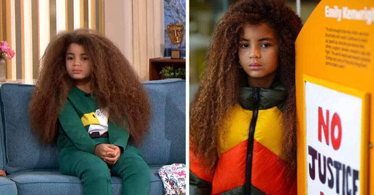 La madre non riesce a trovare una scuola per suo figlio di 8 anni a causa dei suoi capelli