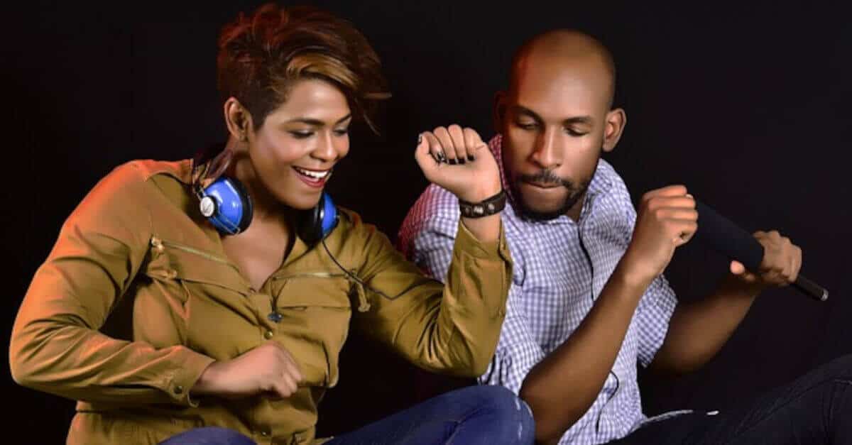 Uomini che tendono ad avere spesso amiche donne, ecco i loro segni zodiacali