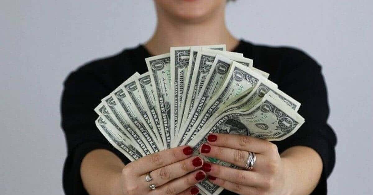 5 segni zodiacali che attraggono denaro e sono più portati alla ricchezza