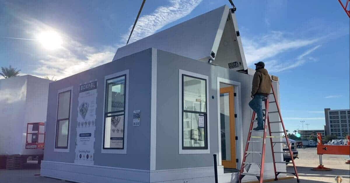 Questa casa completa con cucina e bagno si costruisce in meno di 1 ora