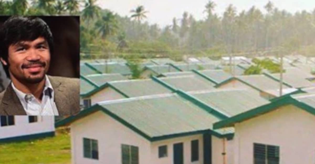 Il pugile professionista Manny Pacquiao usa un premio in denaro per costruire 1.000 case per I poveri