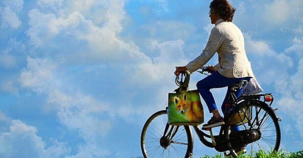 Questi segni zodiacali amano tantissimo andare in bici