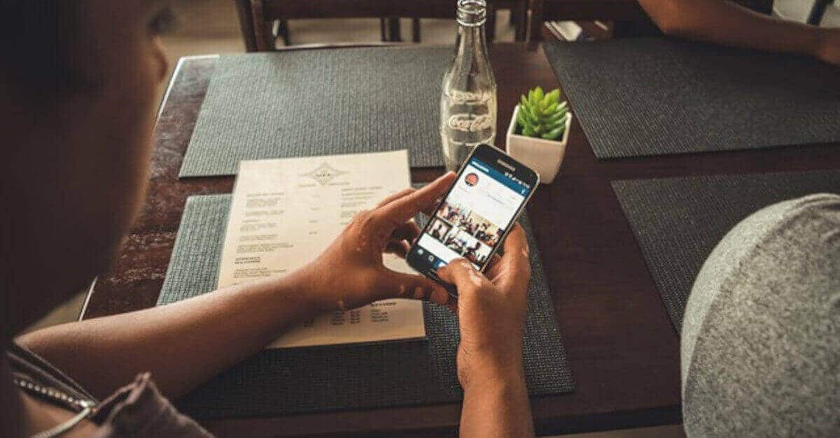 Postano senza sosta! I 3 segni zodiacali che usano di più Instagram