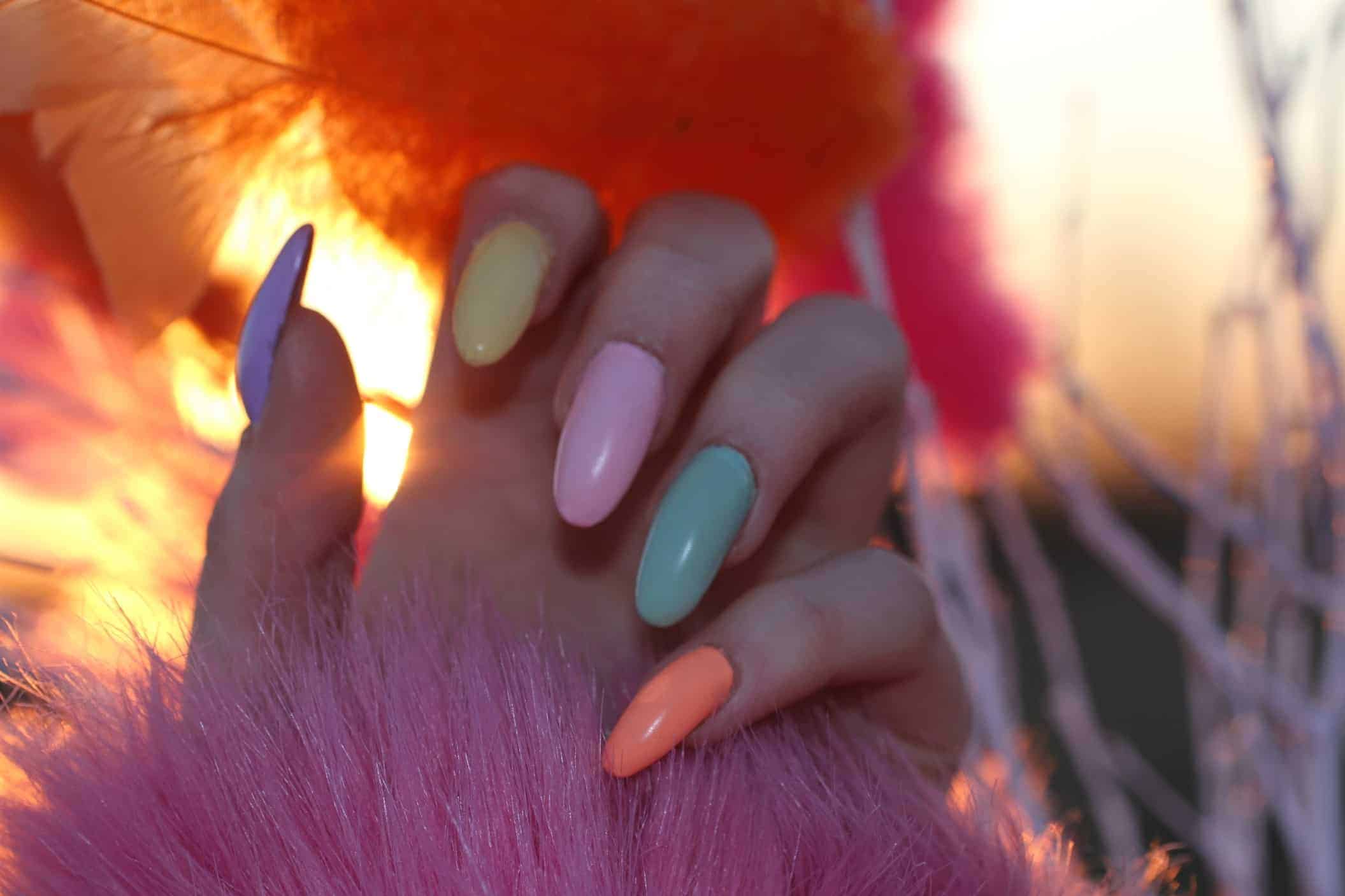 Qual è il colore delle unghia che ti rappresenta di più in base al tuo segno zodiacale?