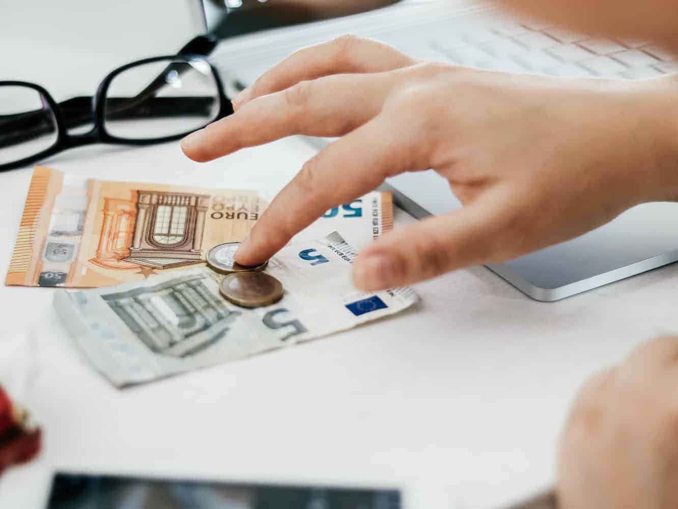 Come attirare denaro in base al tuo segno zodiacale?