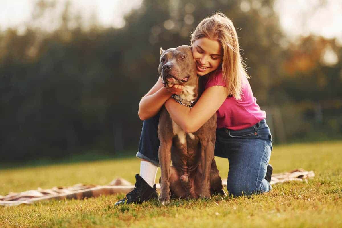 Le donne dello zodiaco che amano molto gli animali