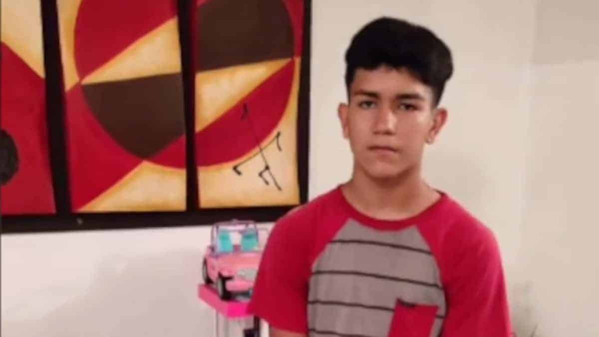 15enne aspetta un figlio dalla fidanzata, il padre: “lavorerai con me in cantiere, non mi prenderò cura di voi”