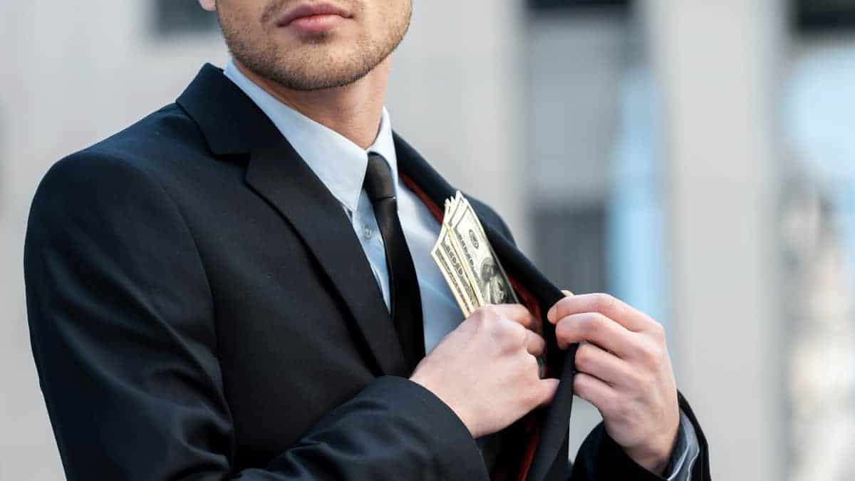 I segni zodiacali che non fanno mai prestiti