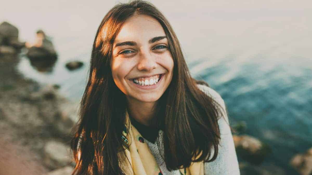 Sono sempre felici! I segni dello zodiaco che non sono mai di cattivo umore