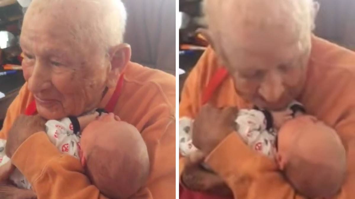 Nonno di 105 anni esita a tenere il bisnipote: la sua gioia quando lo fa è palpabile.