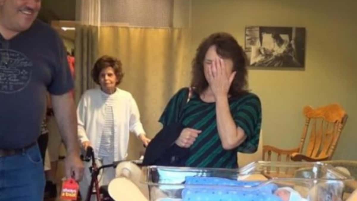 La famiglia attendeva di vedere il neonato, ma ciò che hanno scoperto li ha lasciati senza parole.