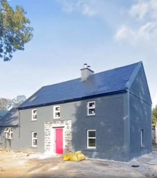 La straordinaria trasformazione del cottage centenario del nonno in una casa da sogno