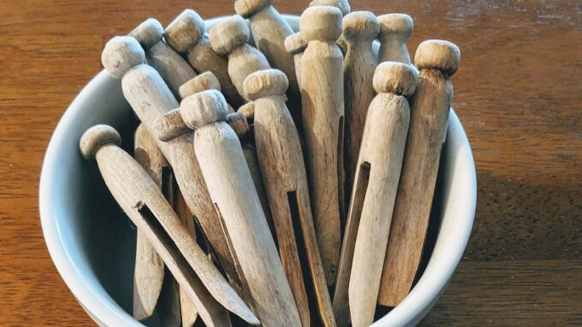 Le pinze da bucato in legno, testimoni di un'epoca di semplicità